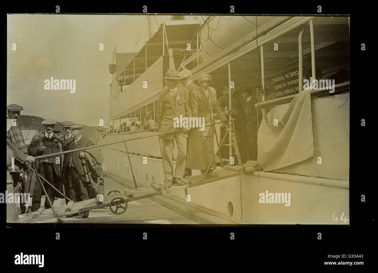 SS Haakon VII, norwegische Passagierschiff, Passagiere auf die