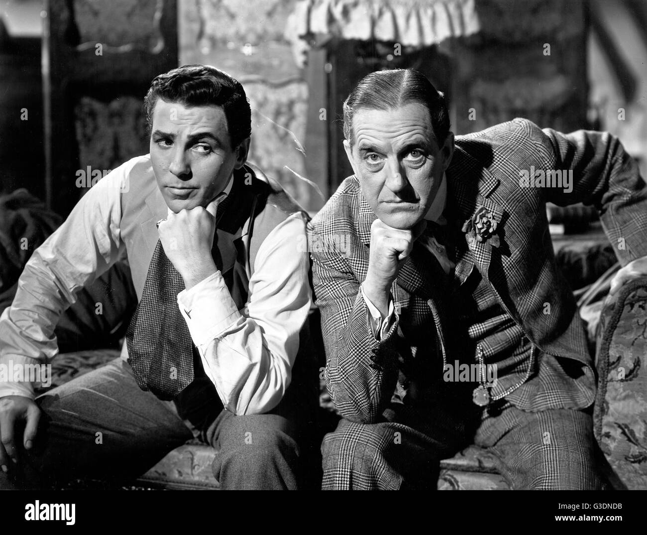 Me At Dawn, aka zu erfüllen: Das Letze Duell, Großbritannien 1946, Regie: Thornton Freeland, Monia: William Eythe (Rechts), Stanley Holloway Stockfoto