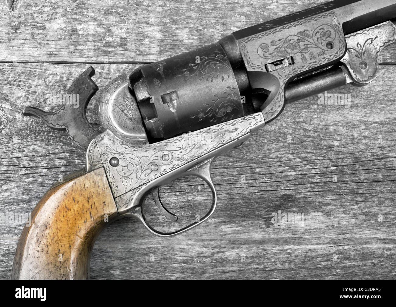 Nahaufnahme einer westlichen six Shooter-Pistole in schwarz und weiß. Stockfoto