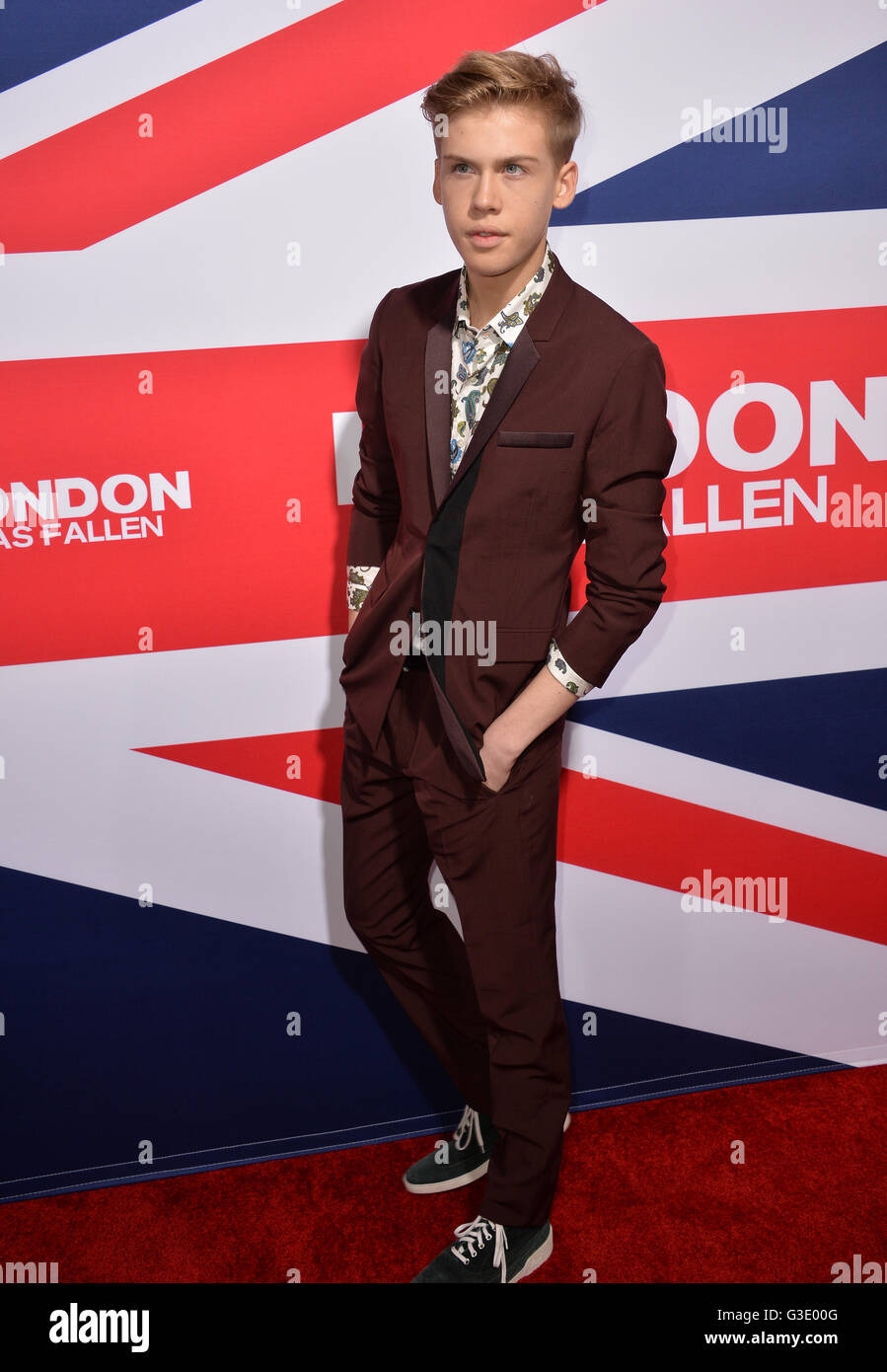 LOS ANGELES, CA - 1. März 2016: Schauspieler Aidan Alexander bei der Los-Angeles-Premiere von "London ist gefallen" Cinerama Dome, Hollywood. Stockfoto