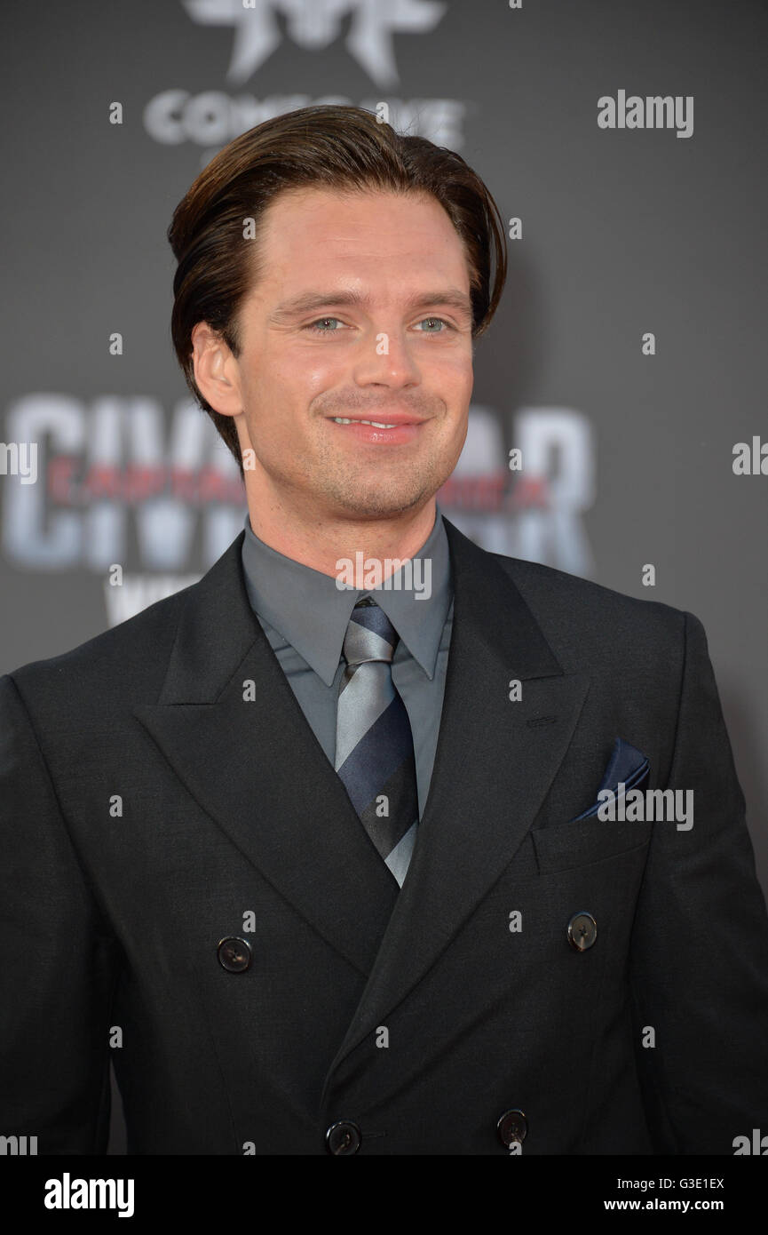 LOS ANGELES, CA. 12. April 2016: Schauspieler Sebastian Stan bei der Weltpremiere von "Captain America: Bürgerkrieg" im Dolby Theater, Hollywood. Stockfoto