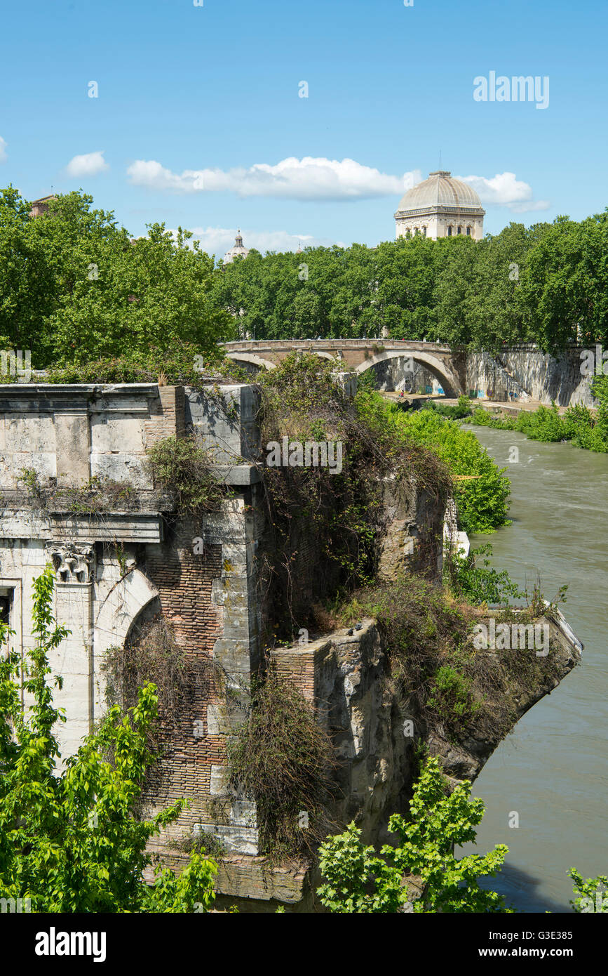 Italien, Rom, Pons Aemilius (Ponte Emilio, Ponte Rotto) Nördlich der