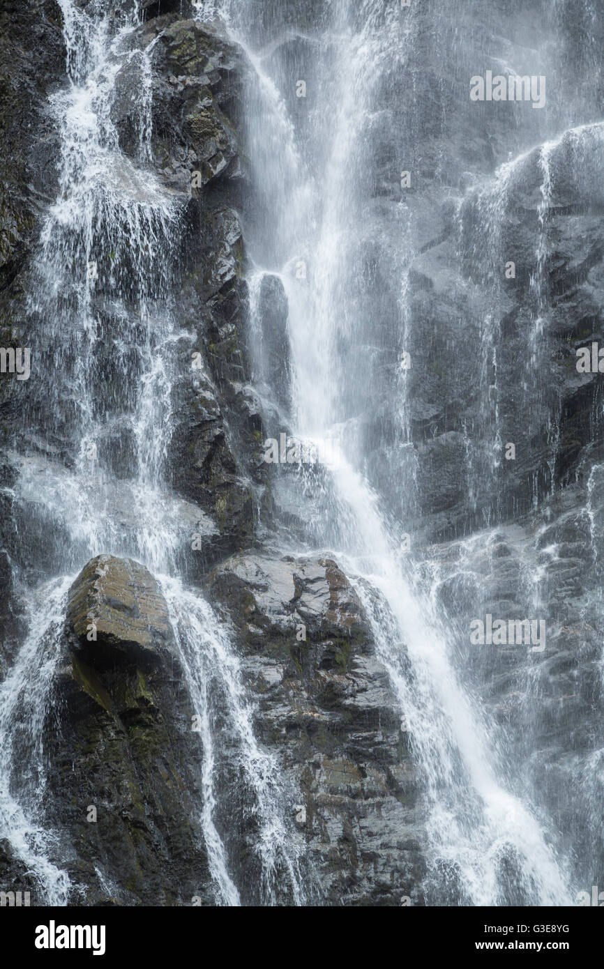 Kaskadierenden Wasserfall, Highlands, Schottland Stockfoto