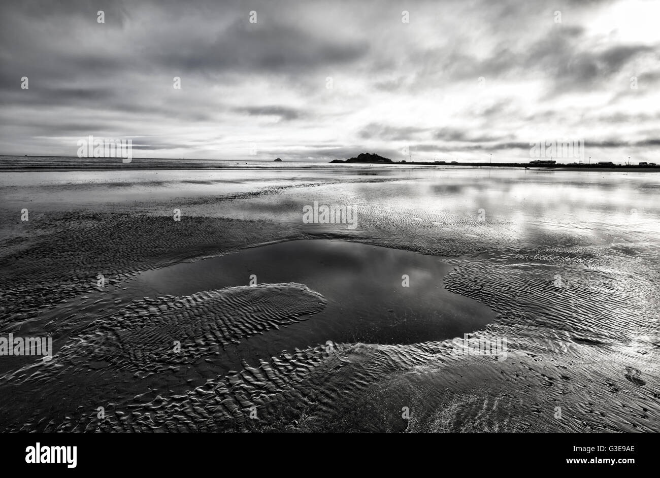 Wolken über Crescent Beach. Crescent City, Kalifornien, USA. Stockfoto