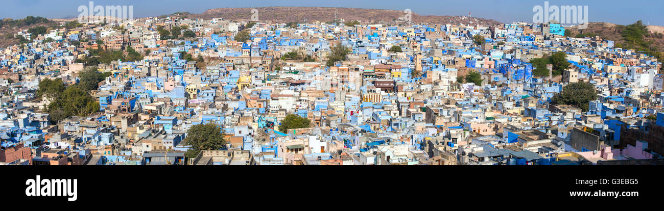 Jodhpur, die blaue Stadt von Mehrangarh Fort, Rajasthan, Indien, Asien gesehen. Panorama Stockfoto