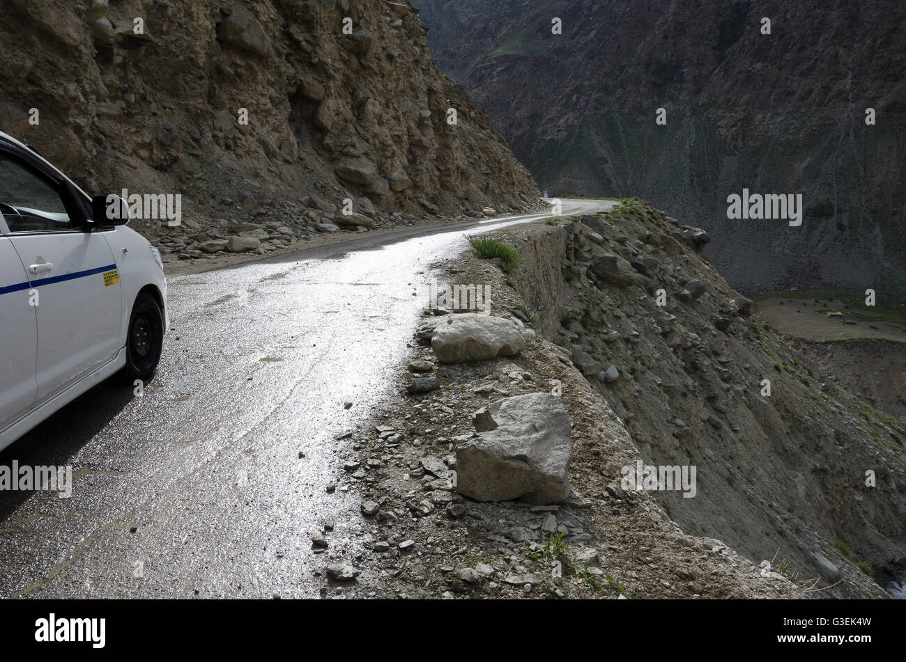 Manali - Leh Road in der Nähe von Darcha Brücke, Himachal Pradesh, Indien, Stockfoto