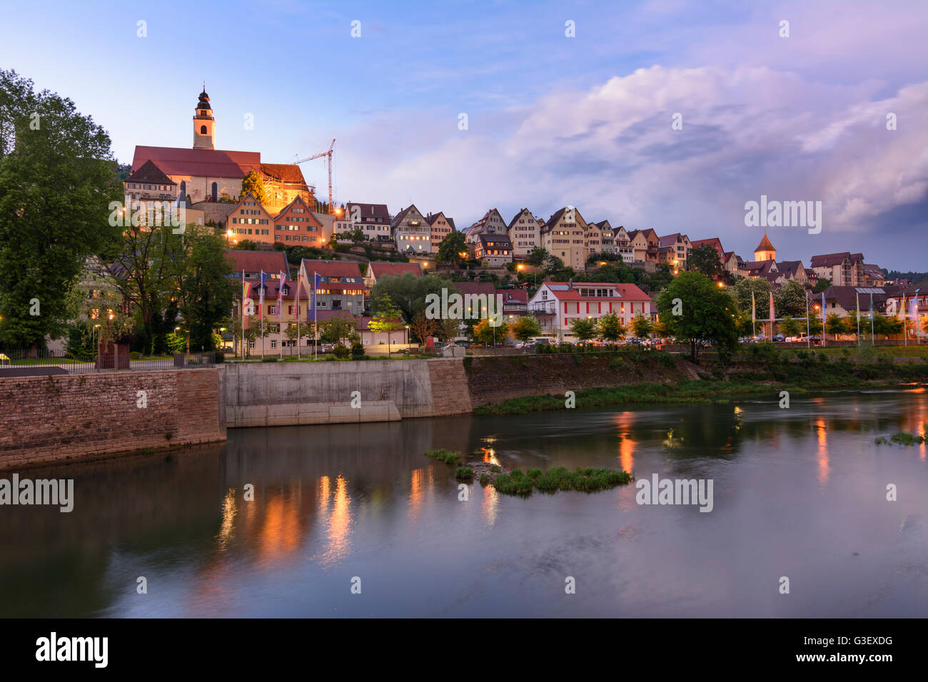 Fluss Neckar und Altstadt, Deutschland, Baden-Württemberg, Schwarzwald, Schwarzwald, Horb am Neckar Stockfoto