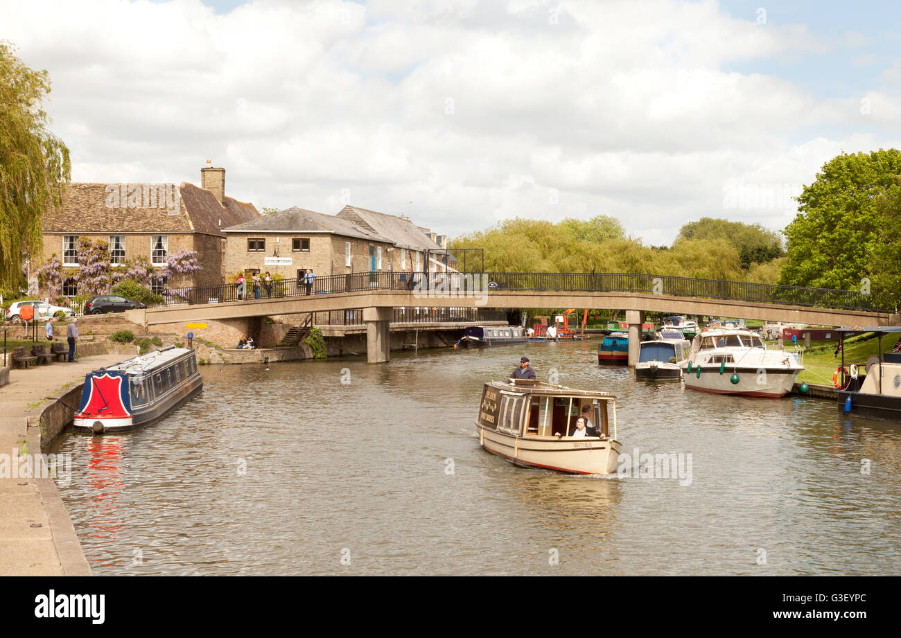 Boote am Fluss Great Ouse in Ely, Cambridgeshire East Anglia, England UK Stockfoto