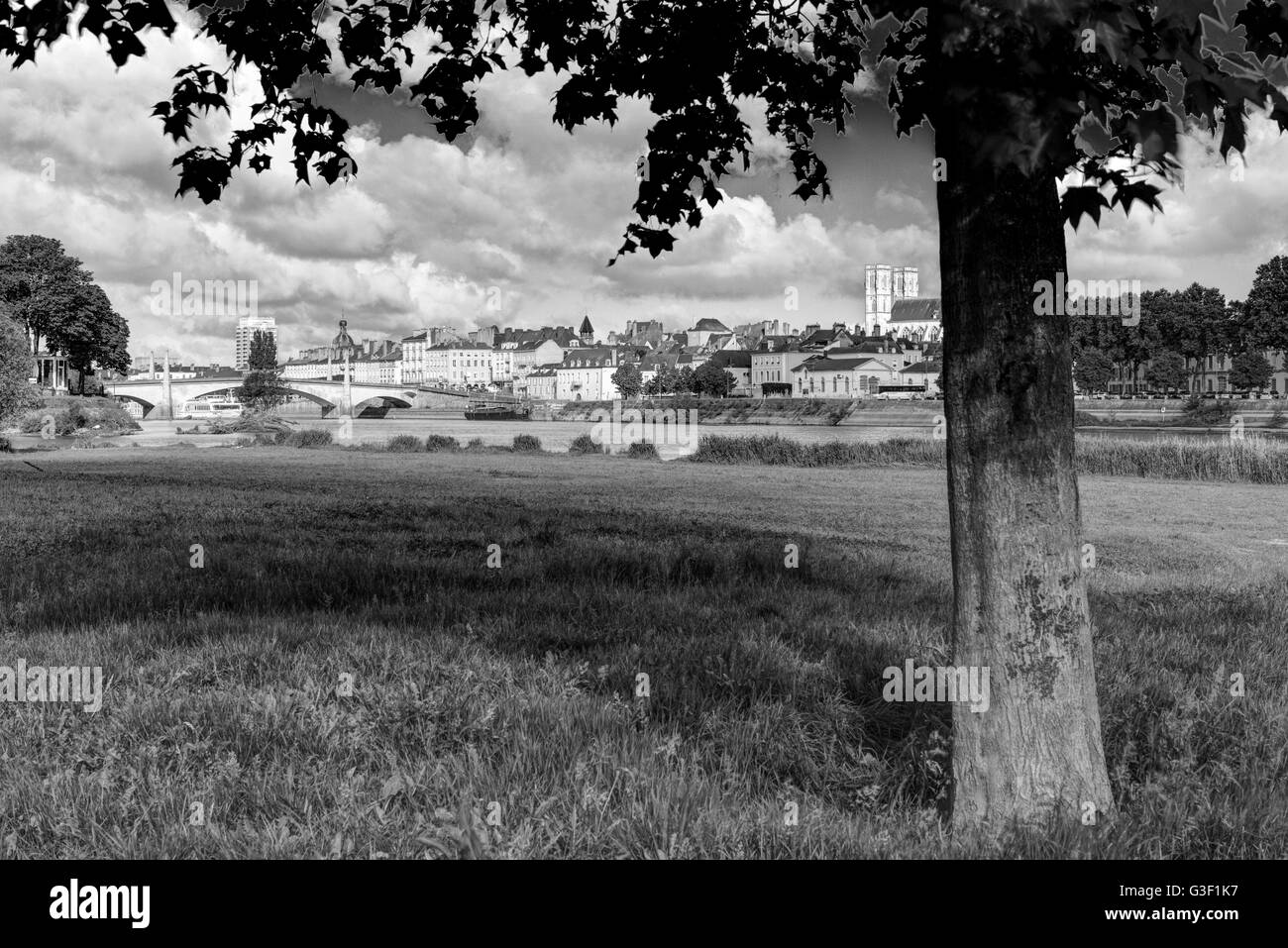 Blick auf Pont-Saint-Laurent, Chalon-Sur-Saône, Département Saône-et-Loire, Region Burgund, Frankreich, Europa, Stockfoto