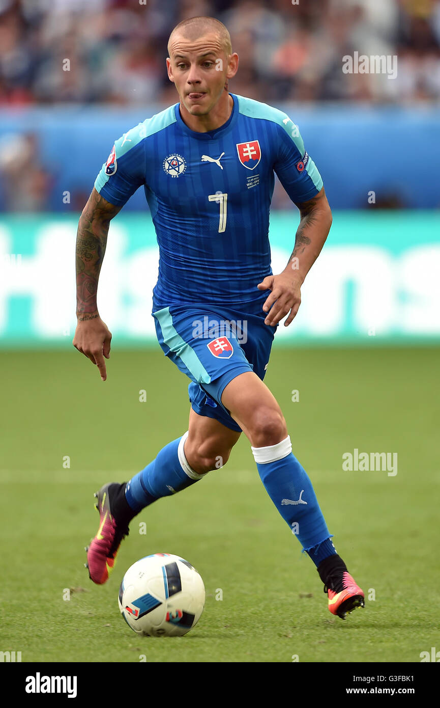 Der slowakische Vladimir Weiss während der UEFA Euro 2016, Spiel der Gruppe B im Stade de Bordeaux, Bordeaux. DRÜCKEN SIE VERBANDSFOTO. Bilddatum: Samstag, 11. Juni 2016. Siehe PA Story SOCCER Wales. Bildnachweis sollte lauten: Joe Giddens/PA Wire. Stockfoto