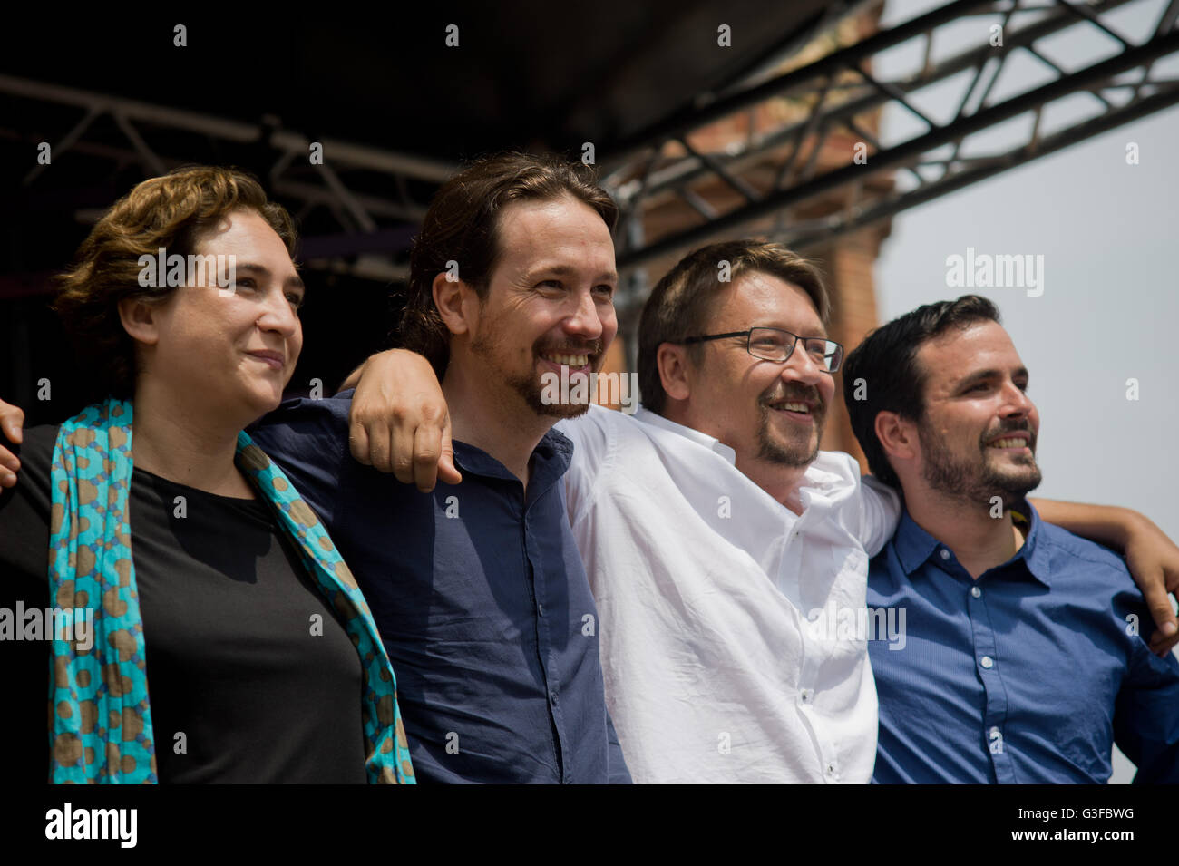 Ada Colau, Pablo Iglesias, Xavier Domenech und Alberto Garzón während einer politischen Kundgebung in Barcelona. Stockfoto