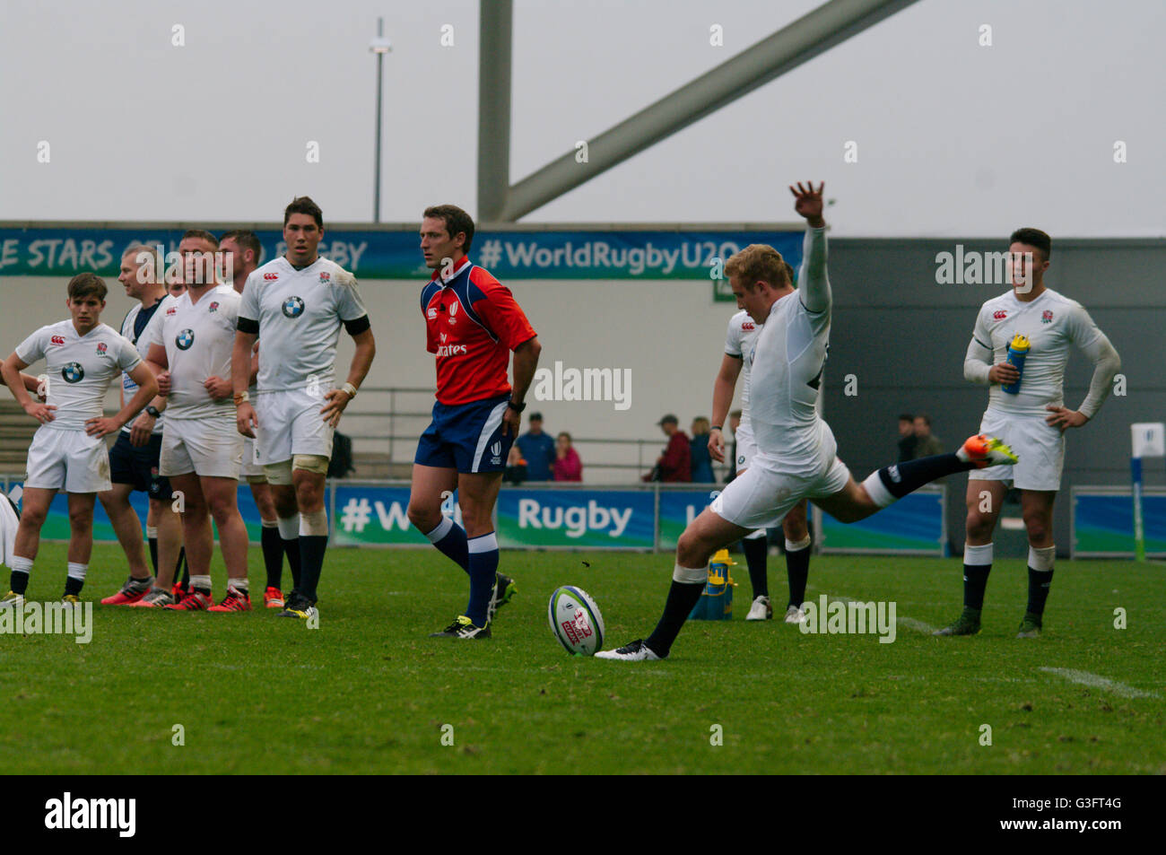 Manchester, UK, 11. Juni 2016, Max Malins von England U20 treten der endgültigen Umstellung das Match gegen Schottland in der Welt Rugby U20 Meisterschaft 2016 bei Manchester City Academy Stadium zu Ende. Credit: Colin Edwards/Alamy leben Nachrichten Stockfoto