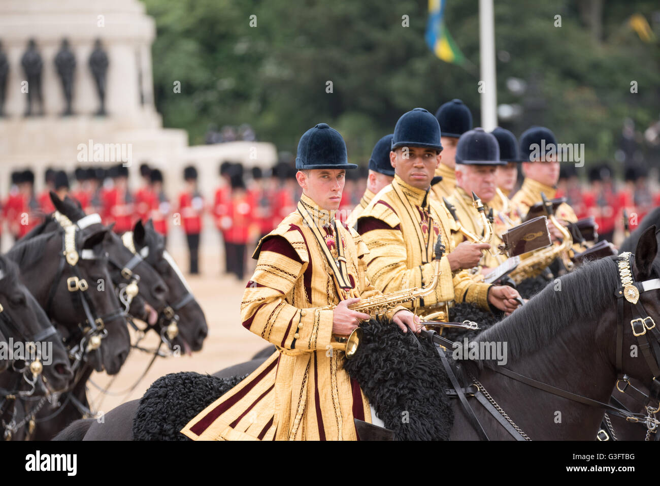 London UK, 11. Juni 2016, The State Trompeter am Geburtstag der Königin parade Credit: Ian Davidson/Alamy Live News Stockfoto