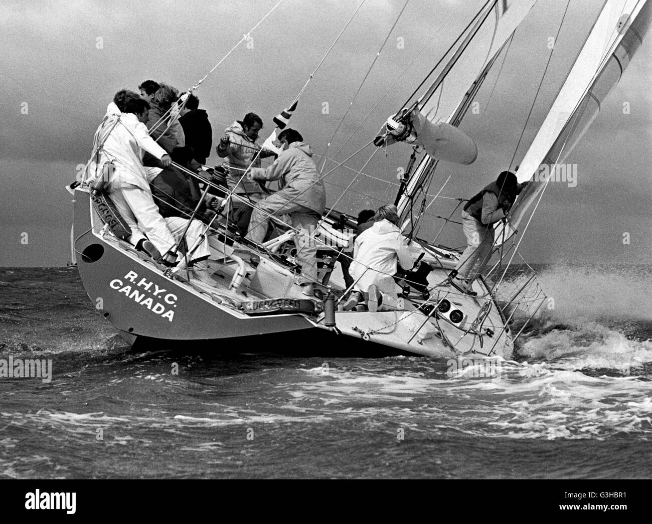 AJAXNETPHOTO. AUGUST 1979. SOLENT, ENGLAND. -ADMIRALS CUP - EVERGREEN (KANADA) (KC64000) FOTO: JONATHAN EASTLAND/AJAX REF: EVERGREEN 4 1979 Stockfoto