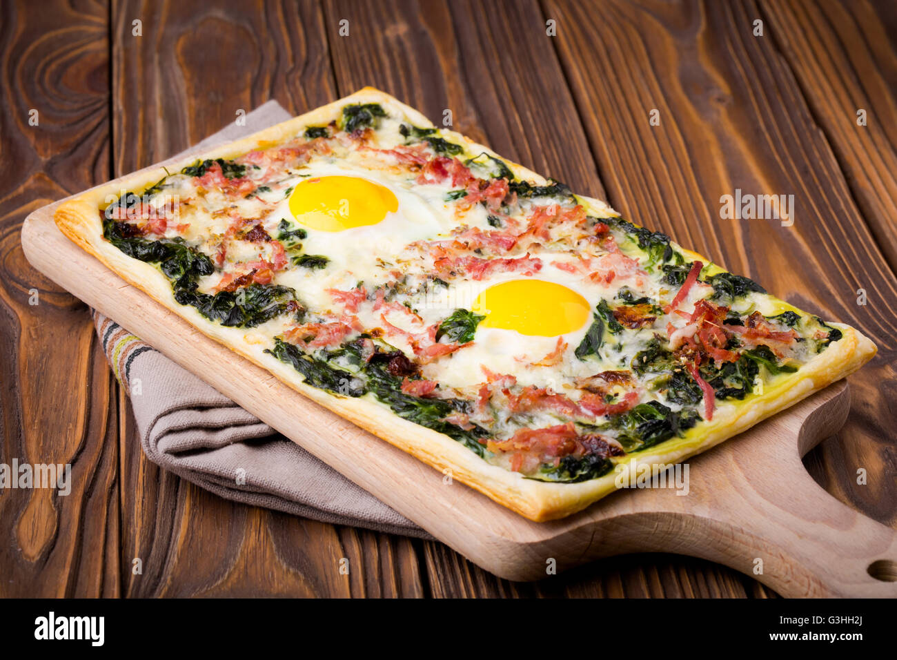 Französischer Blätterteig Ei Torte Stockfoto