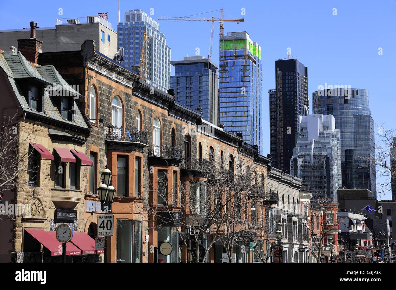 Historische und Moderne Architekturen in der Innenstadt von Montreal.Quebec, Kanada Stockfoto