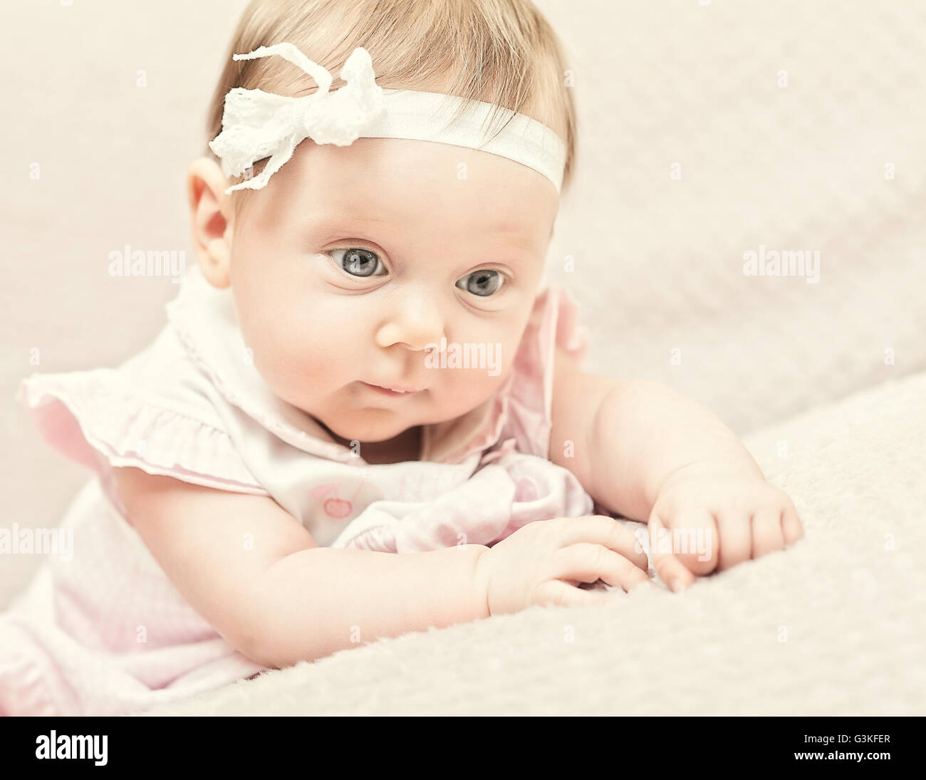 niedliche Baby Portrait schließen Sie herauf Bild Stockfoto