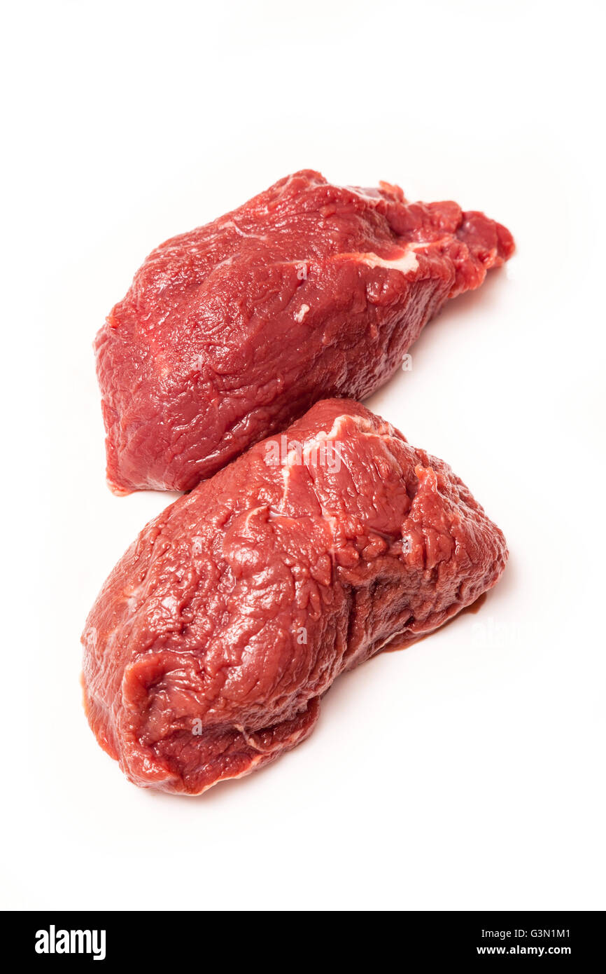 Ungekocht Känguru Fleisch Steaks isoliert auf einem weißen Studio-Hintergrund. Stockfoto