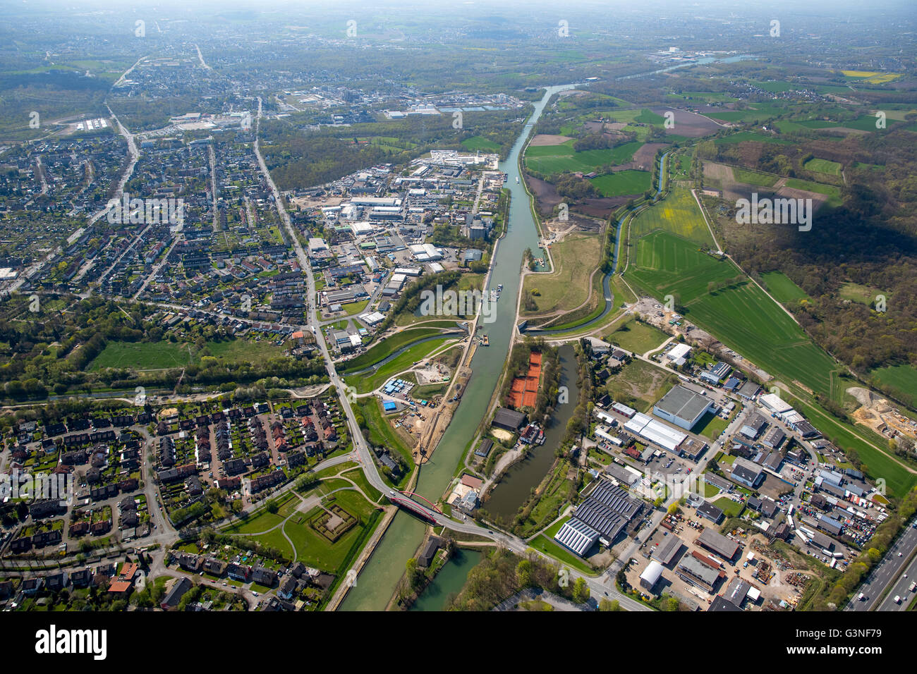 Luftaufnahme, Kanal überqueren, Castrop, Emscher und Rhein-Herne-Kanal, Düker, Unterführung, Kanalisation Struktur, Castrop-Rauxel, Stockfoto