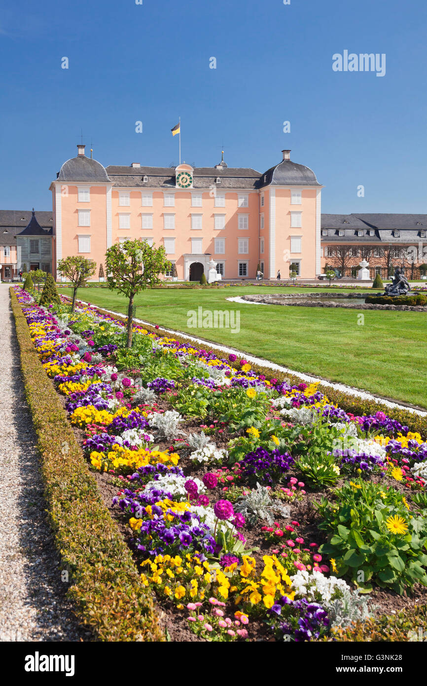 Schwetzingen Menschen Stockfotos und bilder Kaufen Alamy