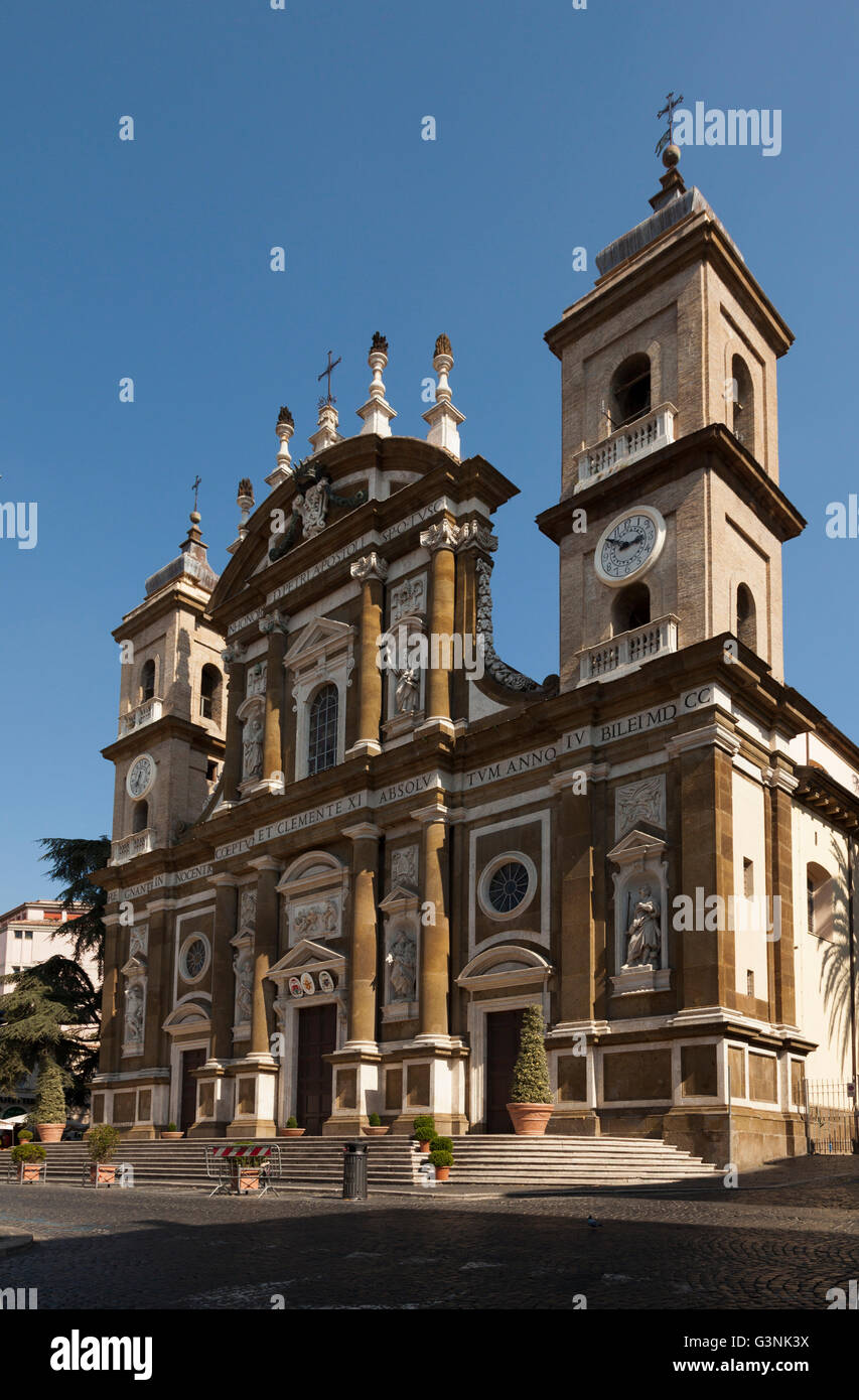 Kathedrale von San Pietro Apostolo, Frascati, Lazio, Italien, Europa Stockfoto