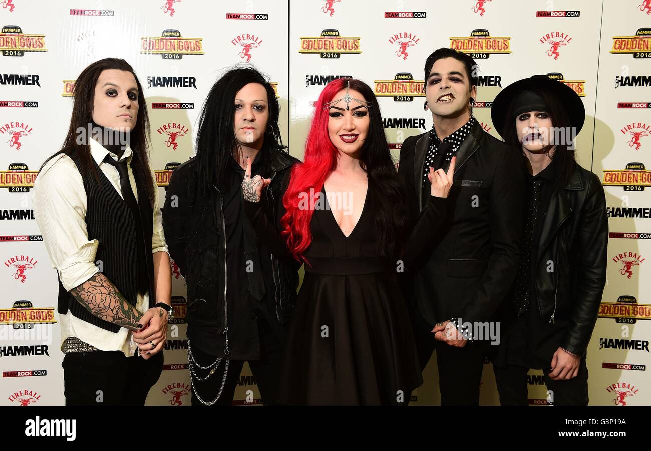 New Years Day Metal Hammer Golden Gods 2016 bei Eventim Apollo, London zu besuchen. Stockfoto