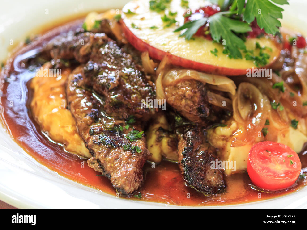 Gebratene Leber Berliner Art Stockfoto