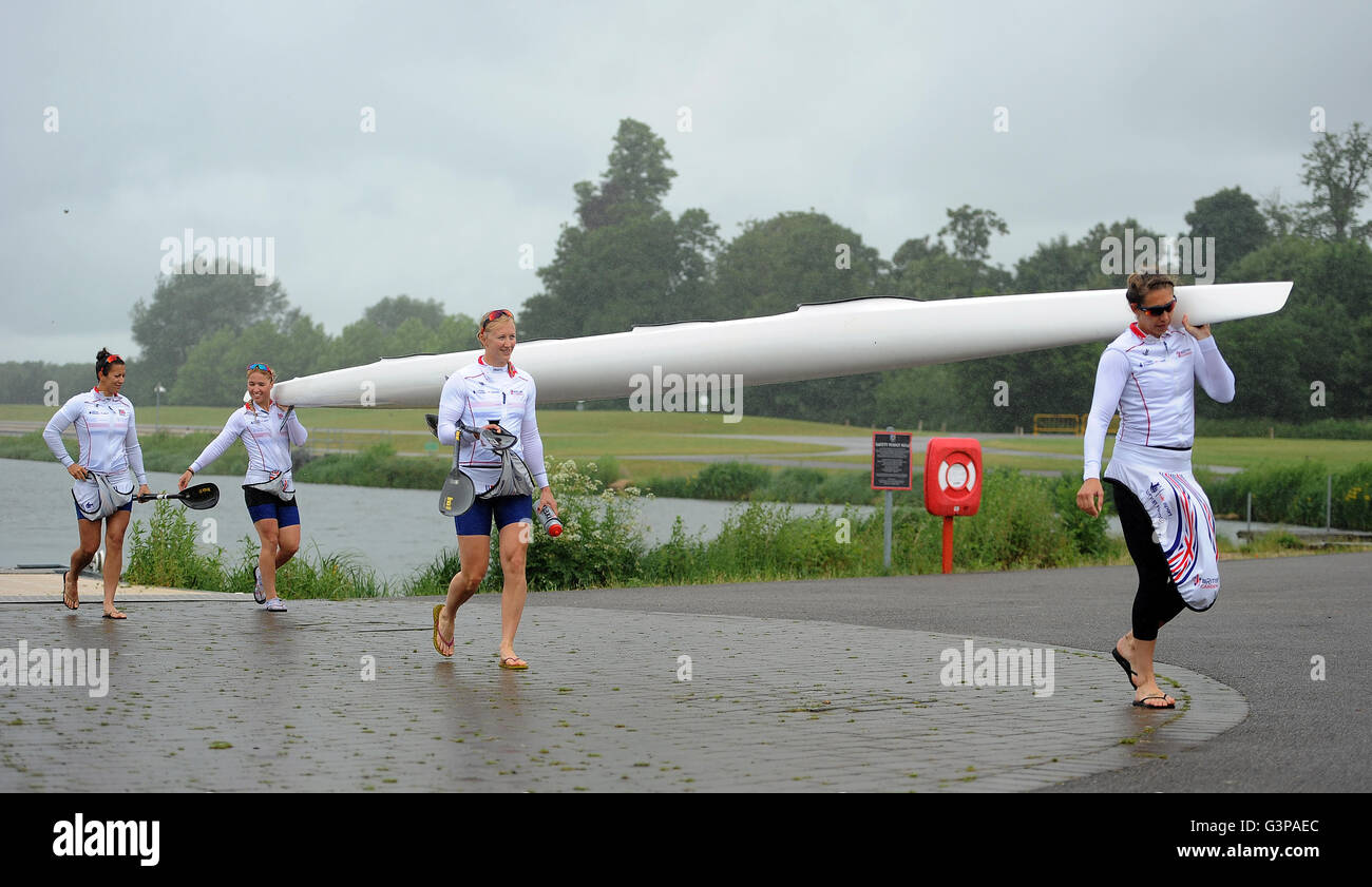 Großbritanniens Jess Walker (rechts), Rachel Cawthorn, Rebeka Simon und Louisa Gurski (links) bei der Team-Ankündigung bei Eton Dorney, Buckinghamshire. Stockfoto