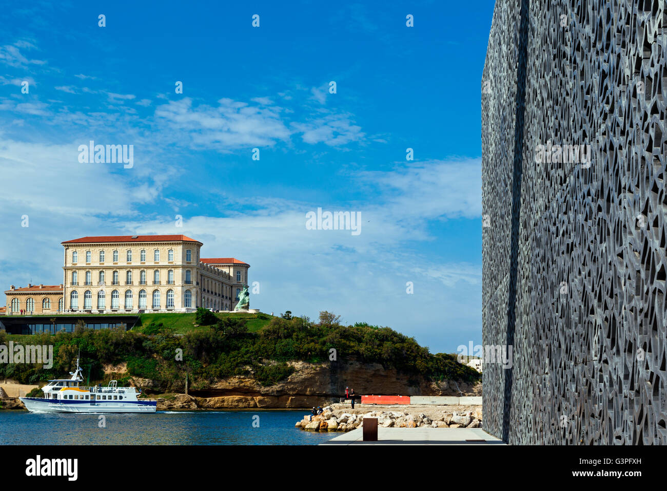 Das Mucem Museum von Rudy Ricciotti und Roland Carta et le Pharo, Marseille, Bouches du Rhone, Frankreich Stockfoto