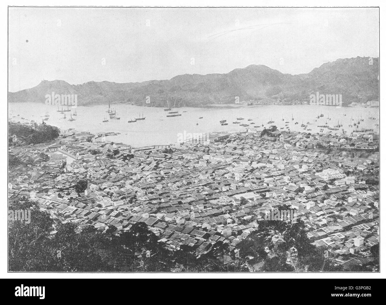 JAPAN: Blick auf Hafen und Stadt Nagasaki, antiken print 1907 Stockfoto
