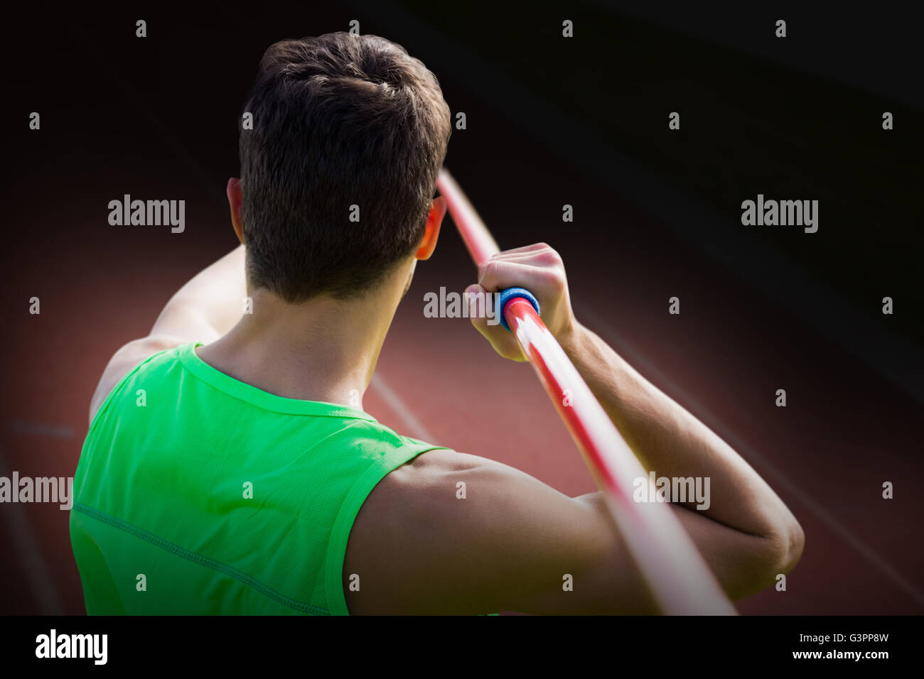 Zusammengesetztes Bild der Rückansicht der Sportler Praktizierenden Speer werfen Stockfoto