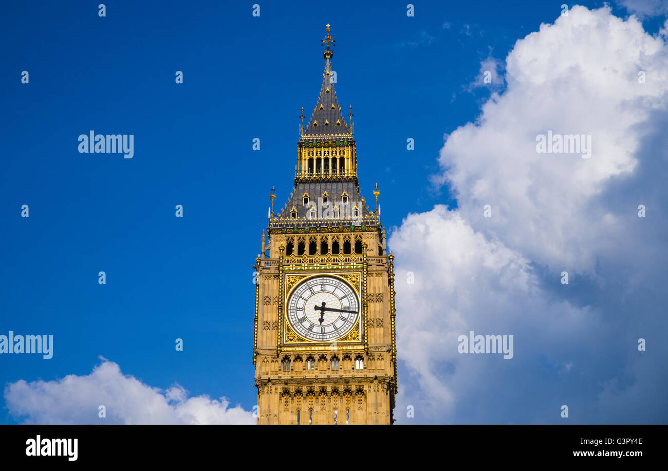 Die Elizabeth-Turm, der die berühmte Glocke enthält namens Big Ben in den Houses of Parliament in London. Stockfoto