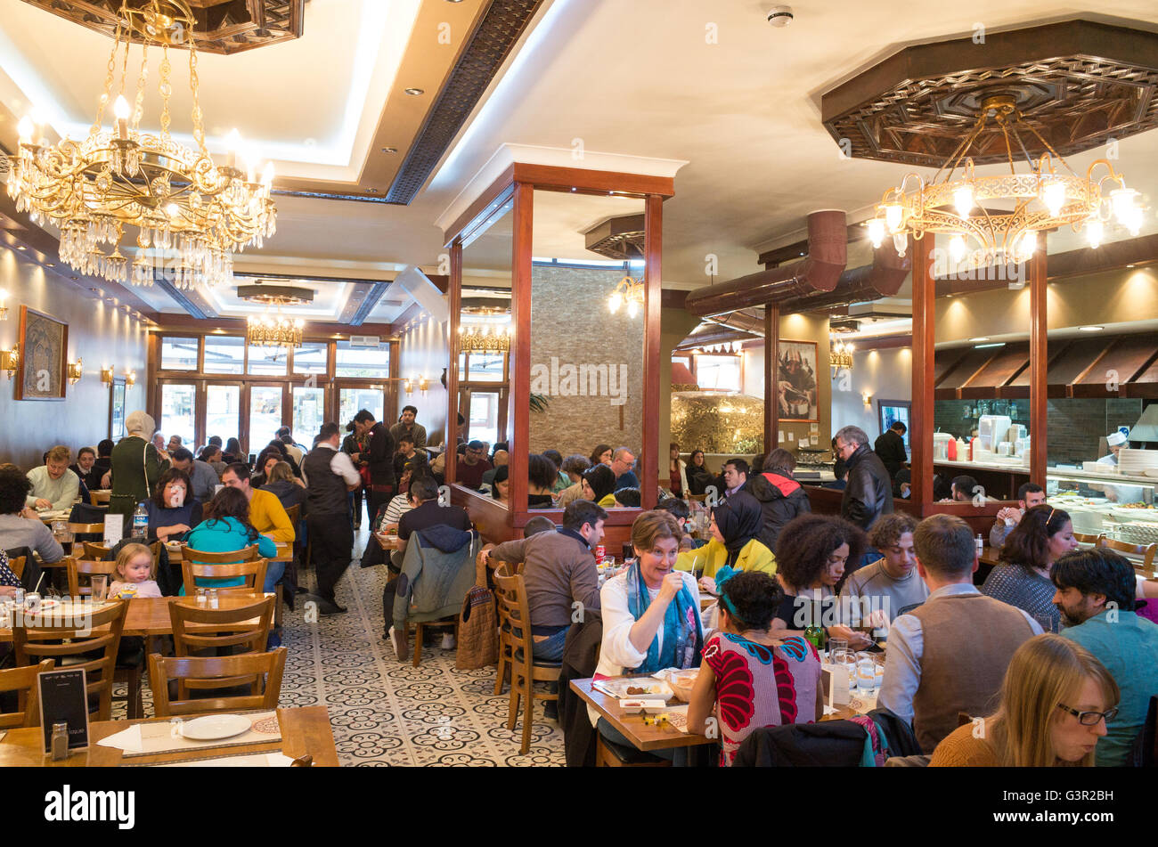 Antepliler türkisches Restaurant auf Green Lanes, Harringay, London, England, UK Stockfoto