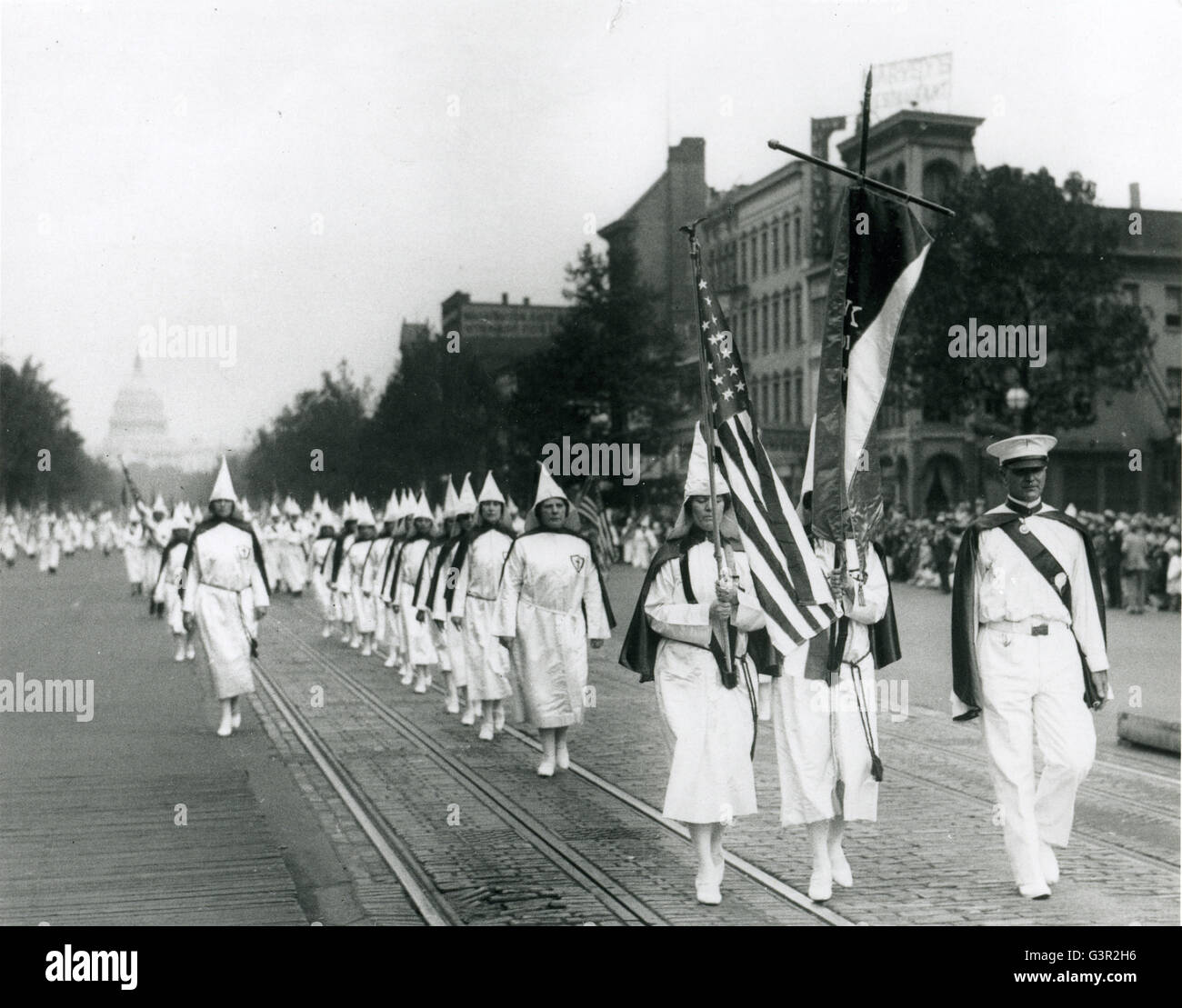 Frauen des Ku Klux Klan auf Parade hinunter Pennsylvania Avenue. Stockfoto