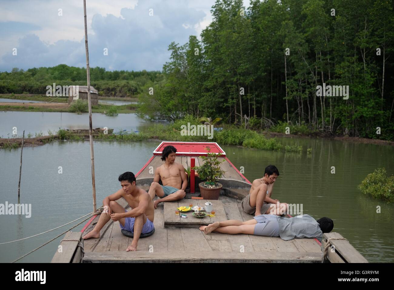 Cha-va con va... Großer Vater, kleine Vater und andere Geschichten-Jahr: 2015 Vietnam / Frankreich Regie: Di Dang Phan Truong die Vinh Stockfoto