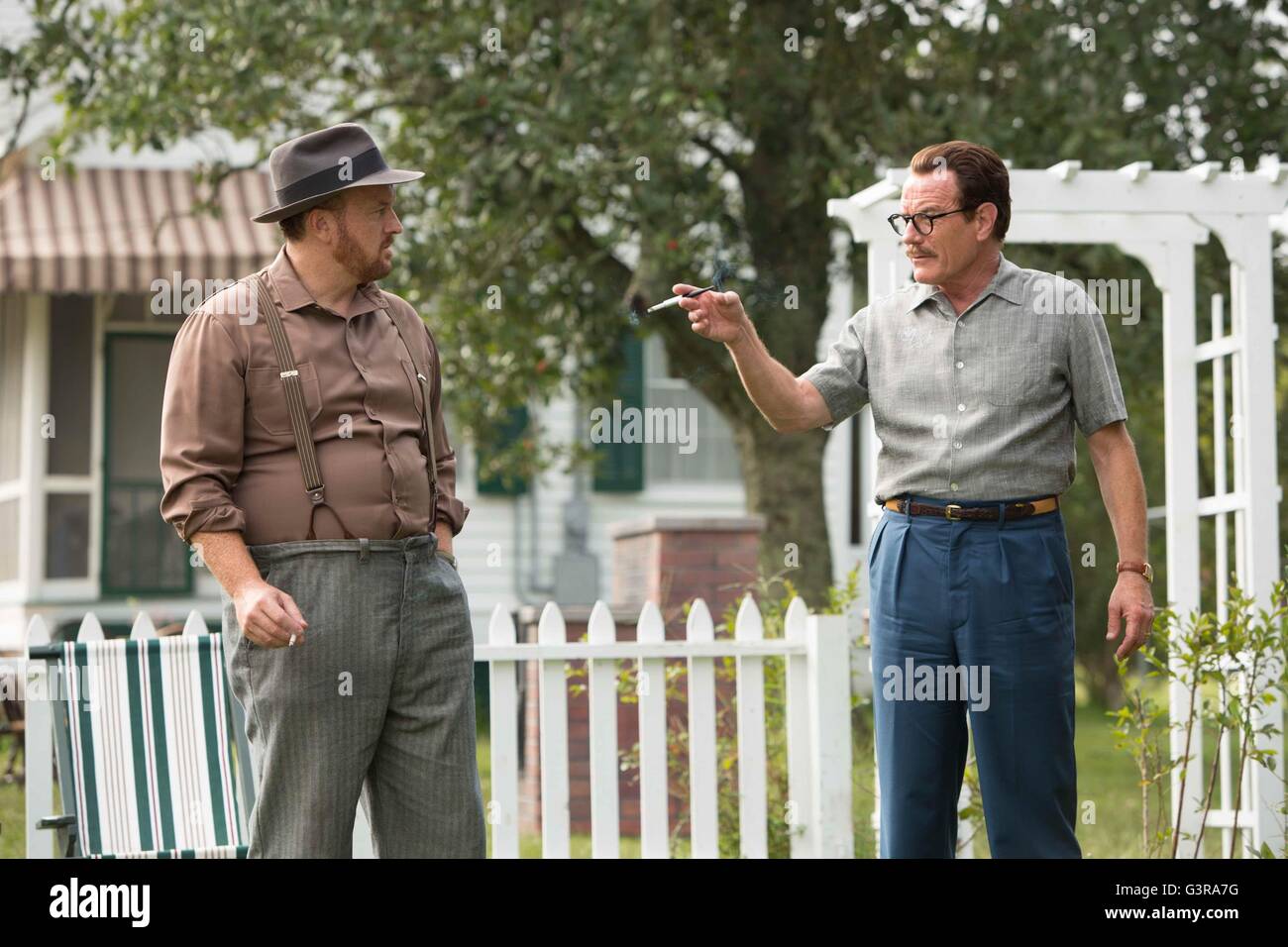Trumbo Jahr: 2015-USA Regie: Jay Roach Louis c.k., Bryan Cranston Stockfoto