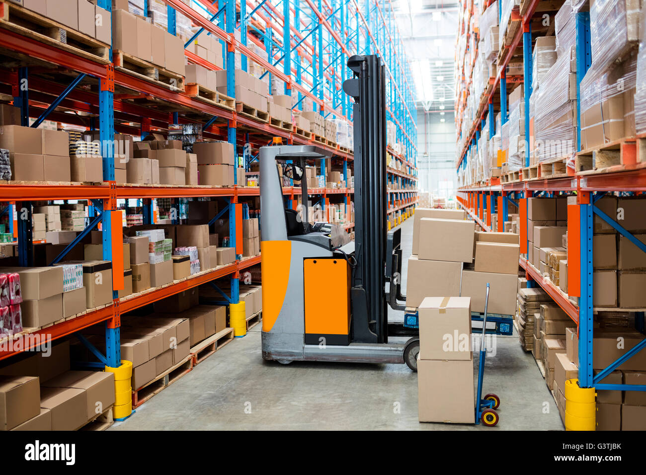 Gabelstapler mit keine Menschen Stockfoto