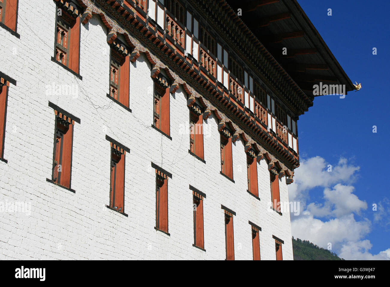 Die Fassade des Tashichhoe Dzong in Thimphu (Bhutan). Stockfoto