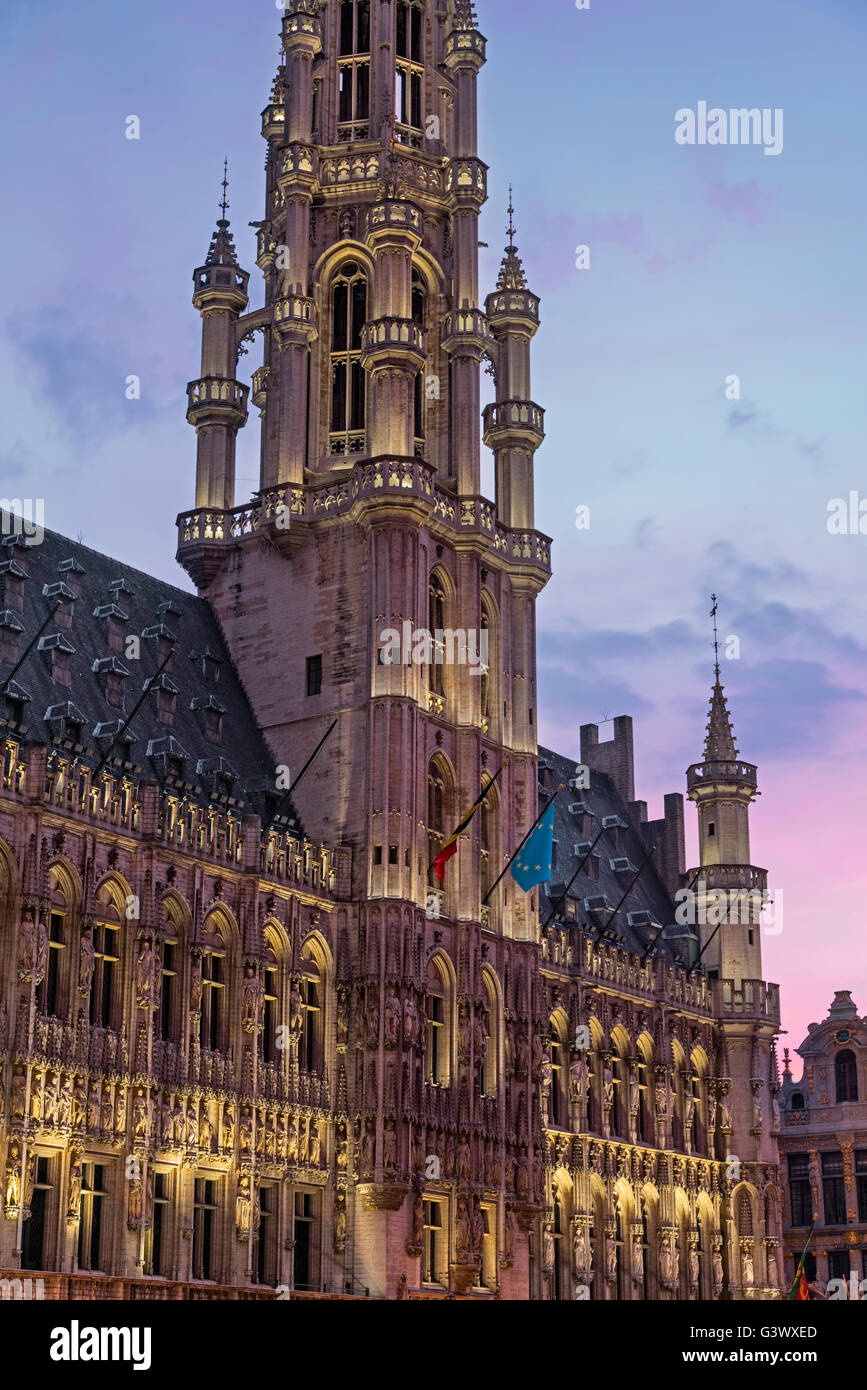 Grand Place Hôtel de Ville-Brüssel-Belgien Stockfoto
