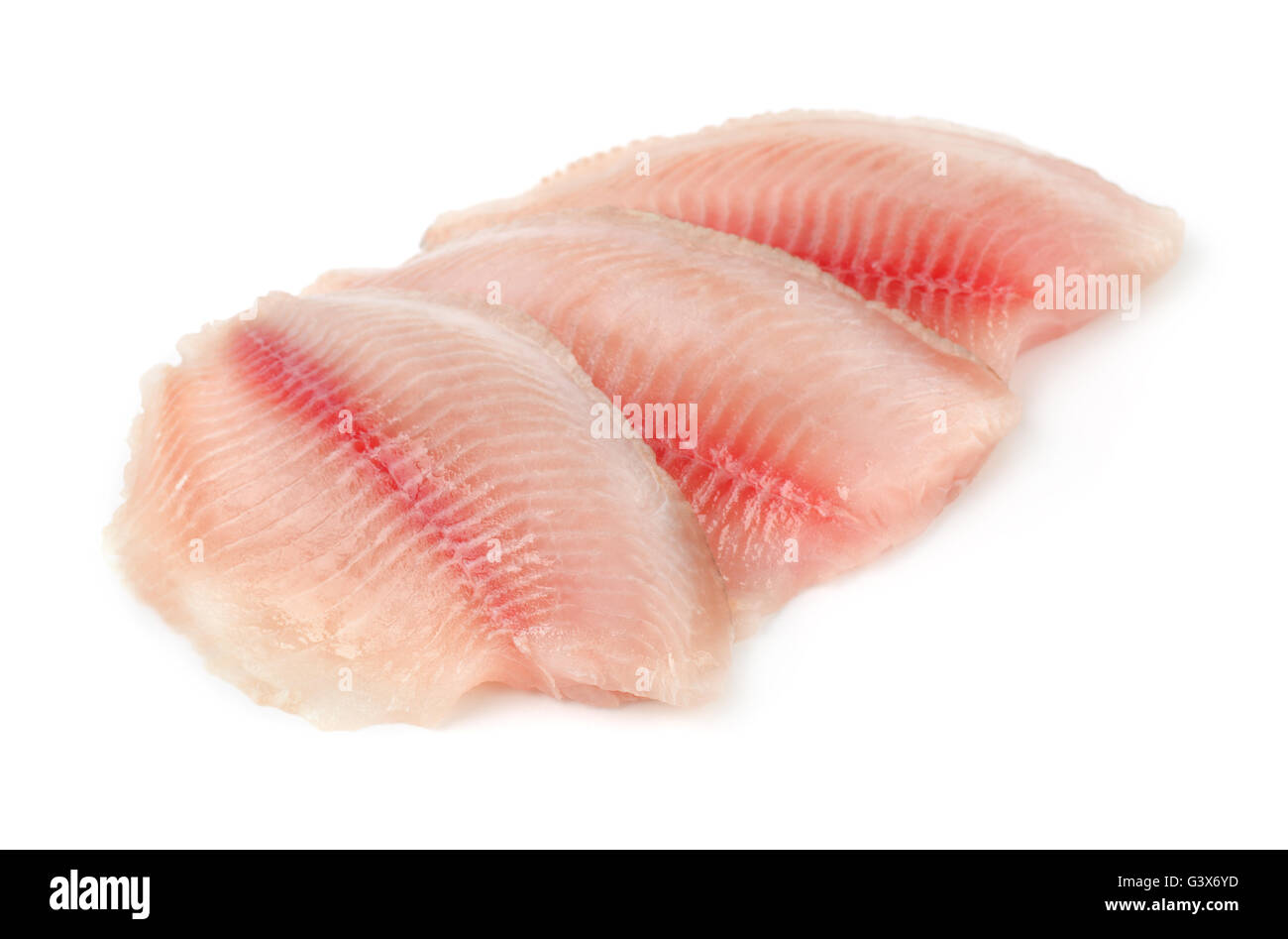 Frisches rohes Fischfilet isoliert auf weiss Stockfoto