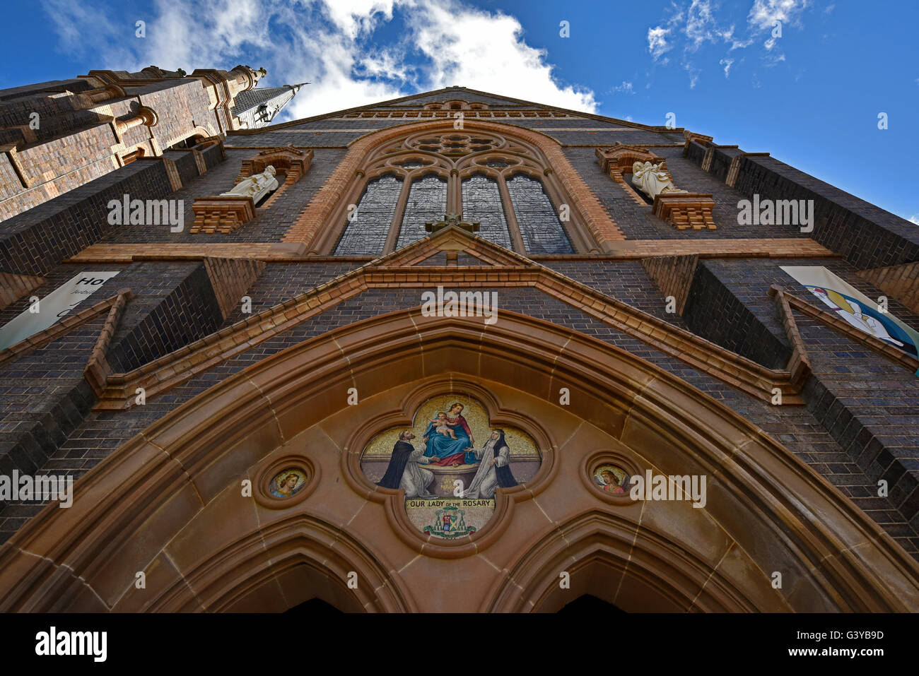 Heilige Maria und Josef die katholische Kathedrale Vorderansicht bei Dangar Street, Armidale, New England, New-South.Wales, Australien Stockfoto