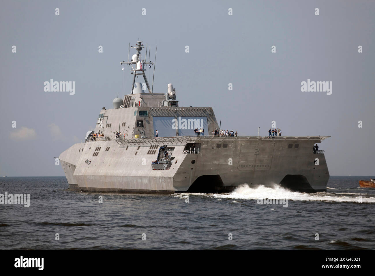 Das littoral combat Schiff Unabhängigkeit im Gange während des Erbauers Studien im Golf von Mexiko. Stockfoto
