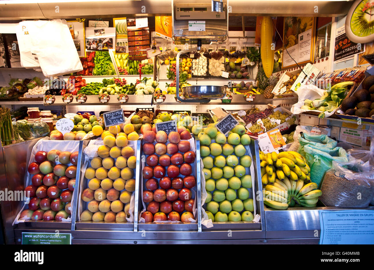 Markt am Platz Plaza De La Corredera, Cordoba, Andalusien, Spanien, Europa Stockfoto