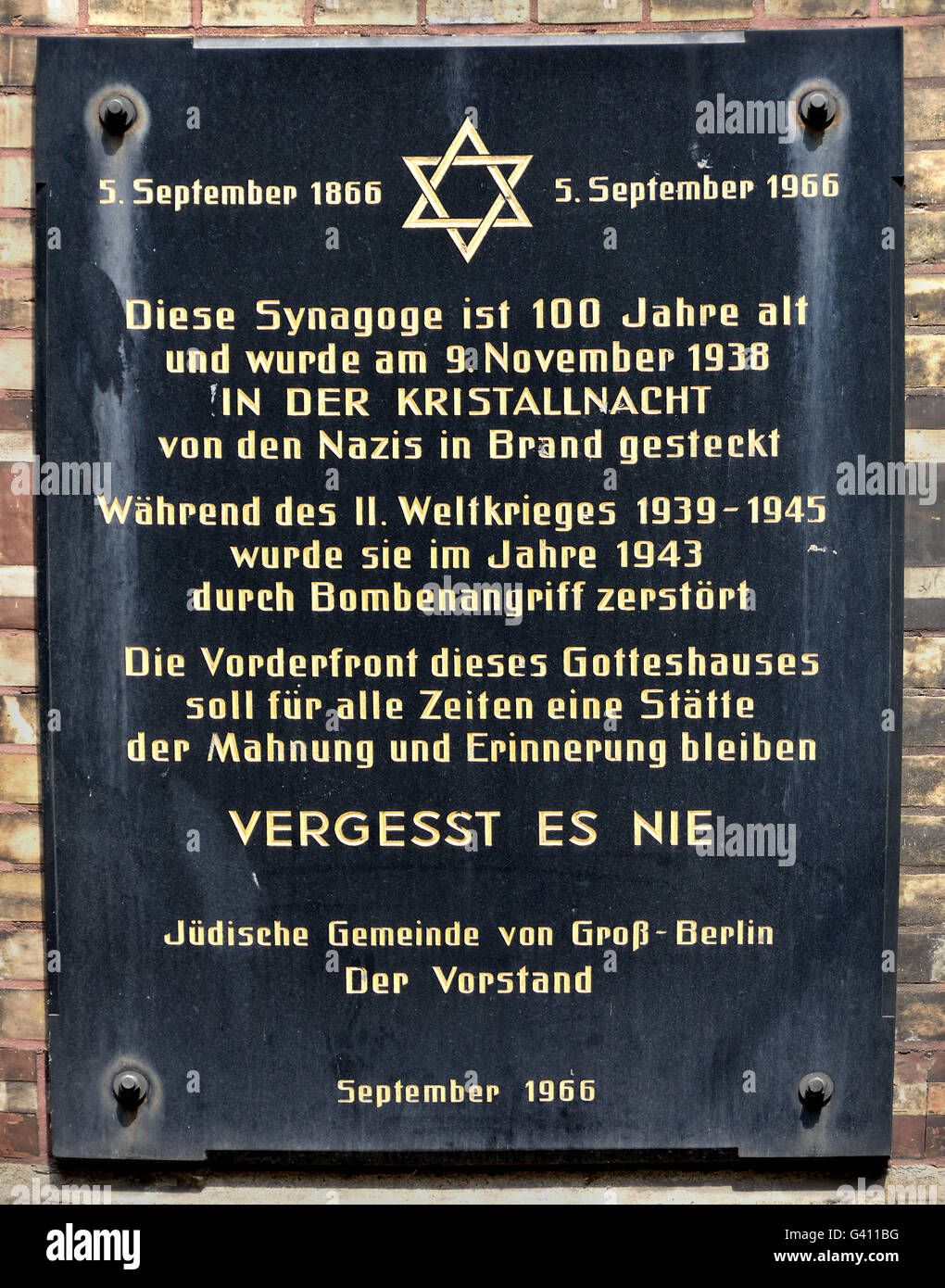 Berlin vereinbarte Neue Synagoge (Synagoge) 1859 – 1866 Hauptsynagoge der Berliner jüdischen Gemeinde auf Oranienburger Straße. Wegen seiner prächtigen östlichen maurischen Stil und Ähnlichkeit zur Alhambra. Oranienburger Straße Mitte Berlin Deutschland Stockfoto
