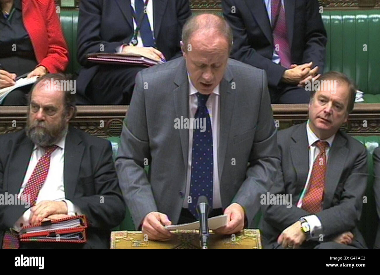 Innenminister Damian Green kündigt dem Londoner Unterhaus an, dass die umstrittene Macht, Terrorverdächtige 28 Tage lang ohne Anklage zu verhaften, nächste Woche auslaufen wird. Stockfoto