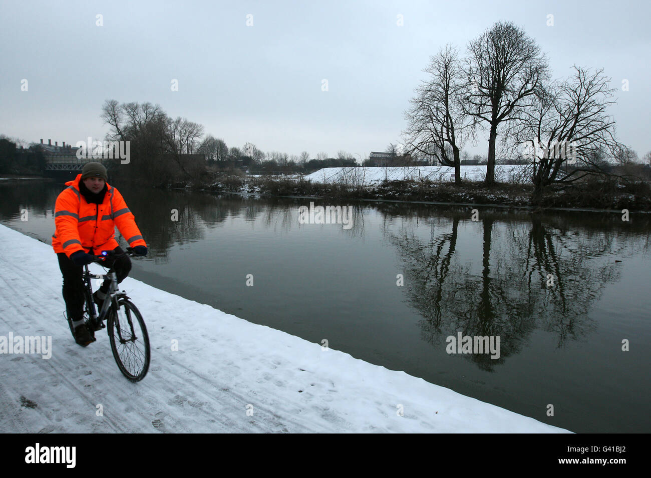 Ein allgemeiner Blick auf den Standort des ehemaligen Wohnhauses von Shrewsbury Town Football Club, Gay Meadow. Vom Verein von 1912 bis 2007 verwendet, als der Verein in das heutige Liberty Stadium umzog. Das Gebiet ist derzeit mit Plänen für eine Wohnsiedlung abgeflacht Stockfoto