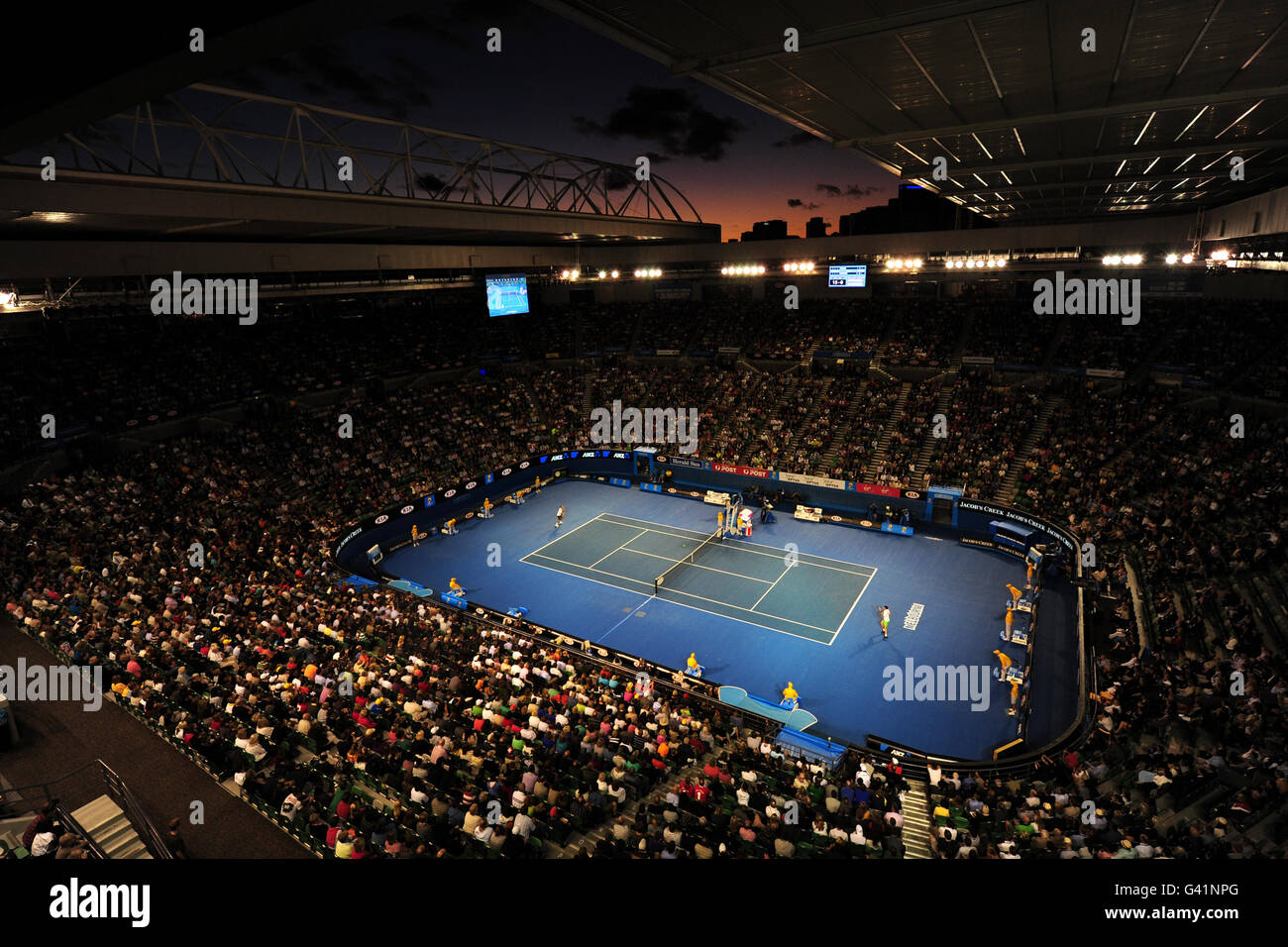 Tennis - 2011 Australian Open - Tag Drei - Melbourne Park. Eine allgemeine Ansicht der Rod Laver Arena Stockfoto
