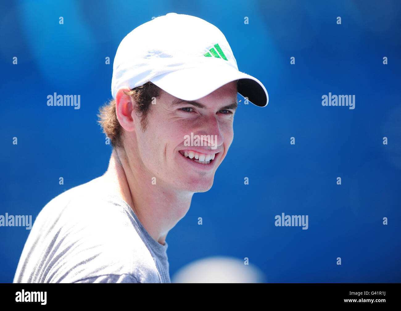 Andy Murray aus Großbritannien während einer Trainingseinheit am 7. Tag der Australian Open 2011 im Melbourne Park in Melbourne, Australien. Stockfoto