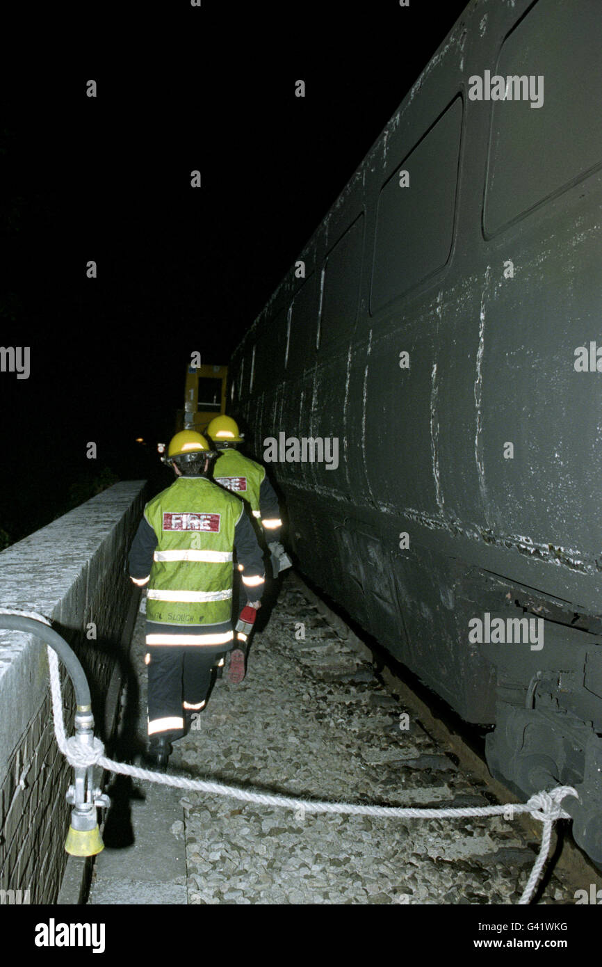 Unfälle und Katastrophen - Maidenhead Schiene Fire - 1995 Stockfoto