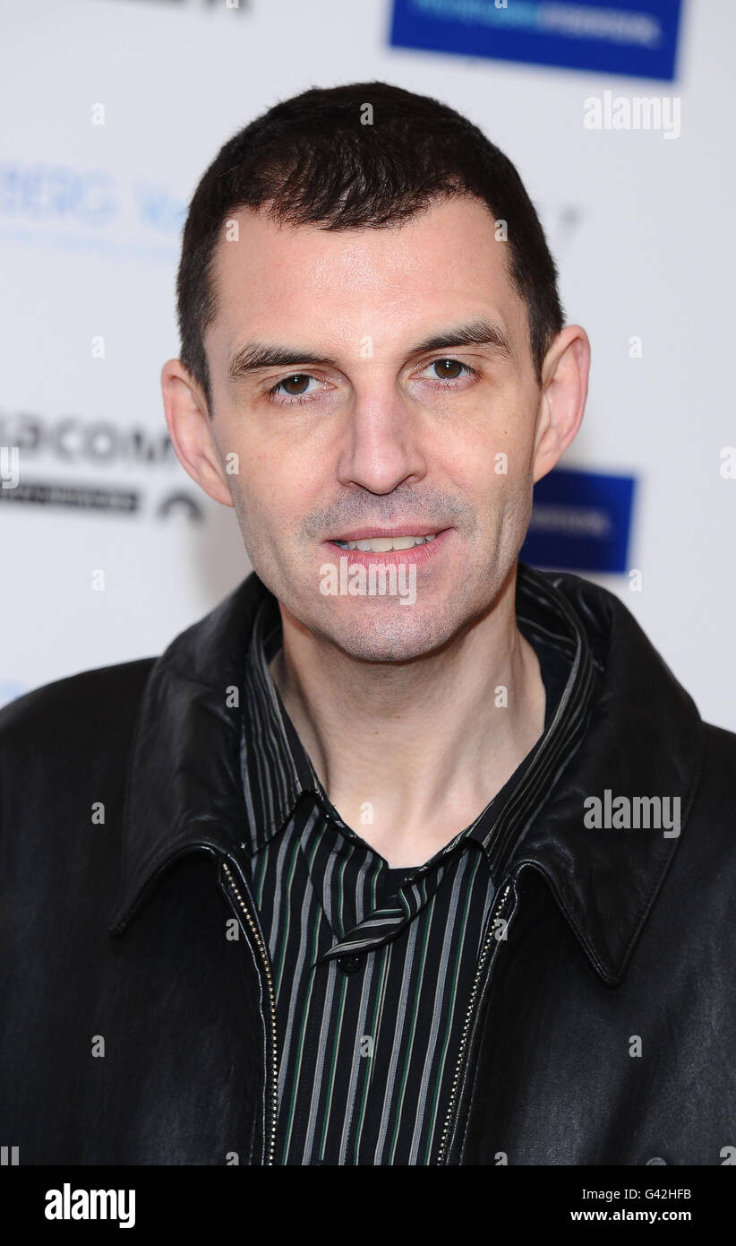 Tim Westwood kommt beim MTV staying Alive Foundation Dinner im Westbury Hotel in London an. Stockfoto